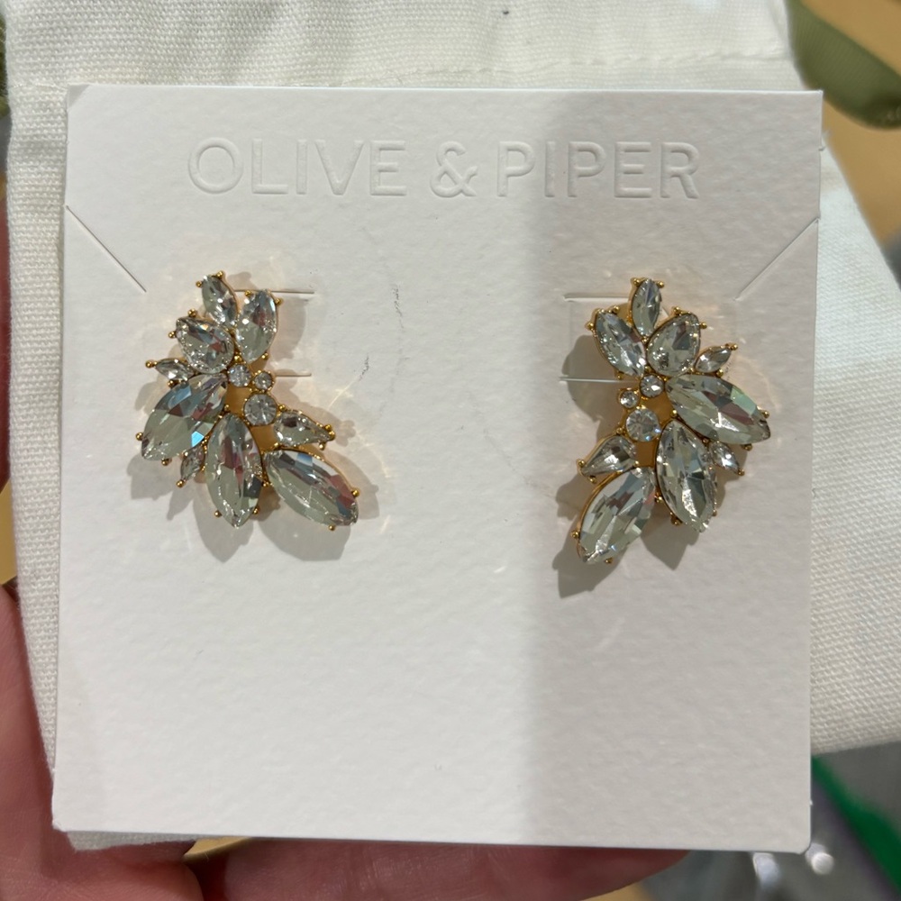 Olive & Piper Cluster Studs